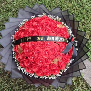 Ramo de 50 Rosa’s con piedras